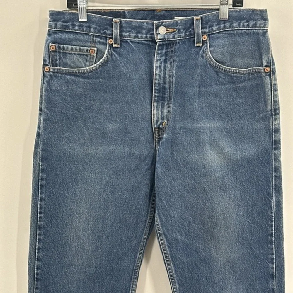 Vtg Levis 505 Mens Regular Fit Straight‎ Leg Medium Wash Jeans Blue Sz 34x26 Hem